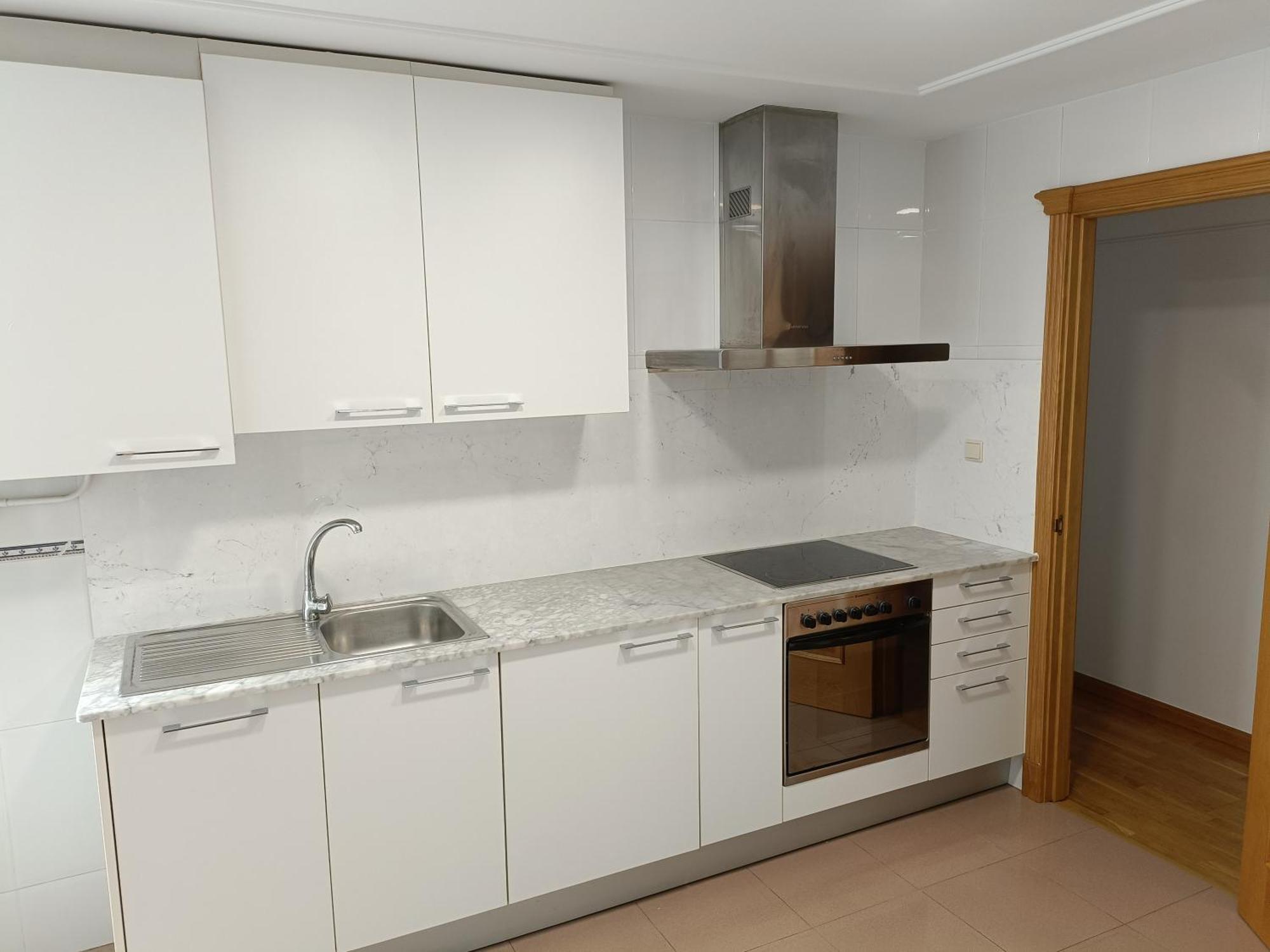 Piso En Pleno Centro De Albacete Con Garaje Apartment Bagian luar foto