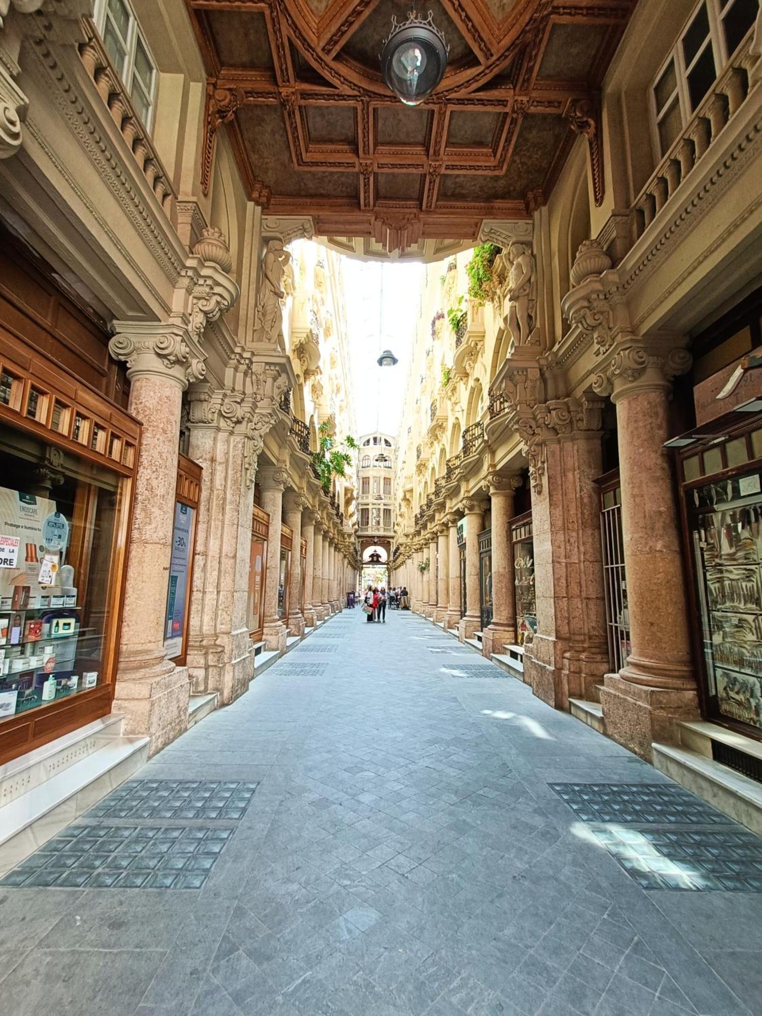 Piso En Pleno Centro De Albacete Con Garaje Apartment Bagian luar foto